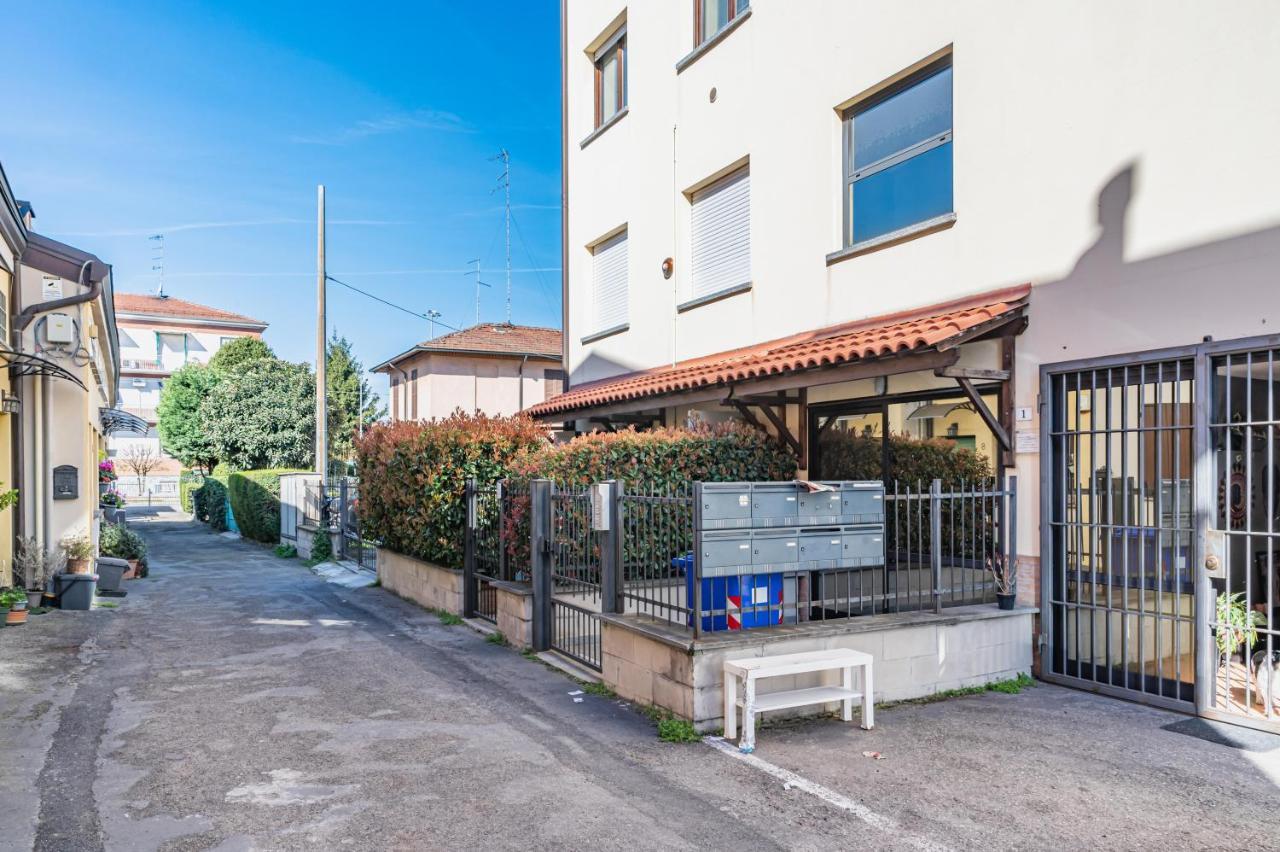 Parma Parco Ducale Duplex Apartment With Parking Luaran gambar